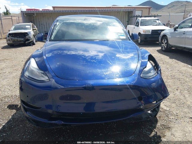 44790062 :رقم المزاد ، 7SAYGDEF5NF393590 vin ، 2022 Tesla Model Y Performance Dual Motor All-wheel Drive مزاد بيع