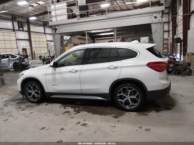 WBXHT3C30GP884656 BMW X1 Xdrive28i