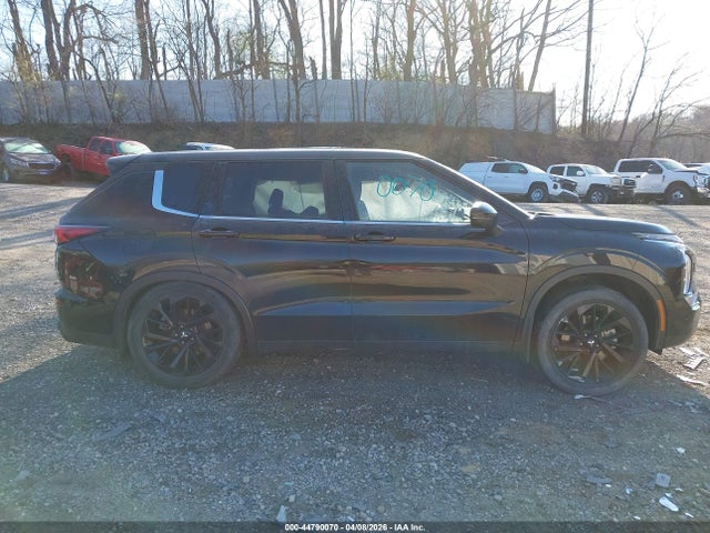 Продажа на аукционе авто 2023 Mitsubishi Outlander Sel 2.5 S-awc/sel 40th Anniversary S-awc/sel Black Edition S-awc, vin: JA4J4VA89PZ015591, номер лота: 44790070