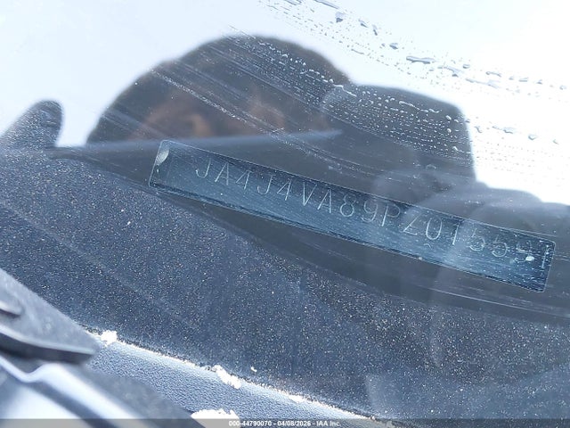 Продажа на аукционе авто 2023 Mitsubishi Outlander Sel 2.5 S-awc/sel 40th Anniversary S-awc/sel Black Edition S-awc, vin: JA4J4VA89PZ015591, номер лота: 44790070