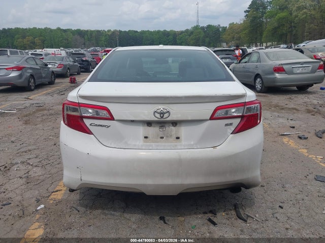 Aukcja sprzedaży 2014 Toyota Camry Se, vin: 4T1BF1FK5EU356493, numer aukcji: 44790083