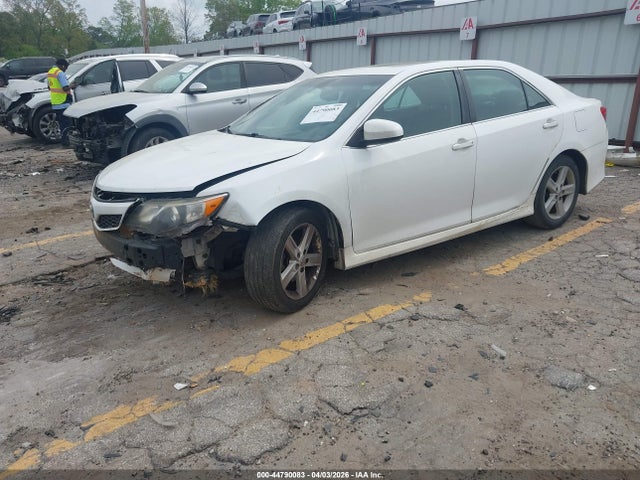 Aukcja sprzedaży 2014 Toyota Camry Se, vin: 4T1BF1FK5EU356493, numer aukcji: 44790083