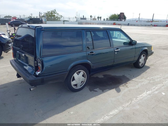 1994 Volvo 940 მანქანა იყიდება აუქციონზე, vin: yv1jw8613r1098251, აუქციონის ნომერი: 44790095