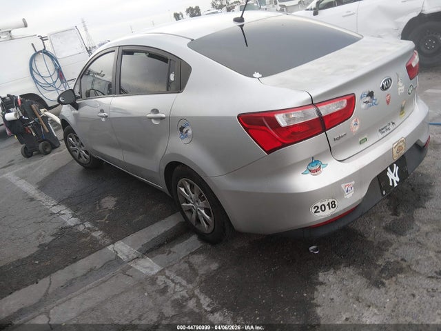 KIA RIO LX 2016 KNADM4A38G6589681 Image 3