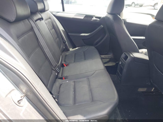 Продаж на аукціоні авто 2011 Volkswagen Jetta 2.5l Sel, vin: 3VWLX7AJ7BM305808, номер лоту: 44790143