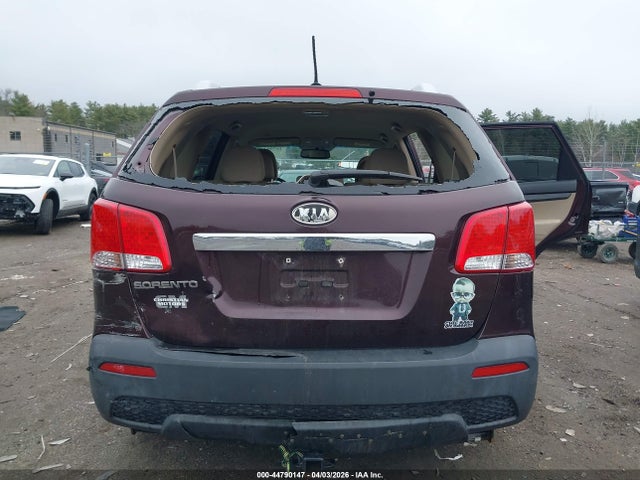 44790147 :رقم المزاد ، 5XYKTDA27BG151115 vin ، 2011 Kia Sorento Lx V6 مزاد بيع