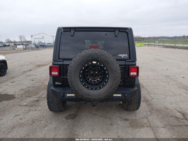 44790151 :رقم المزاد ، 1C4HJXDG8JW241514 vin ، 2018 Jeep Wrangler Unlimited Sport S 4x4 مزاد بيع