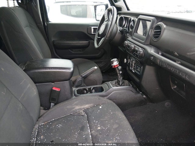 44790151 :رقم المزاد ، 1C4HJXDG8JW241514 vin ، 2018 Jeep Wrangler Unlimited Sport S 4x4 مزاد بيع