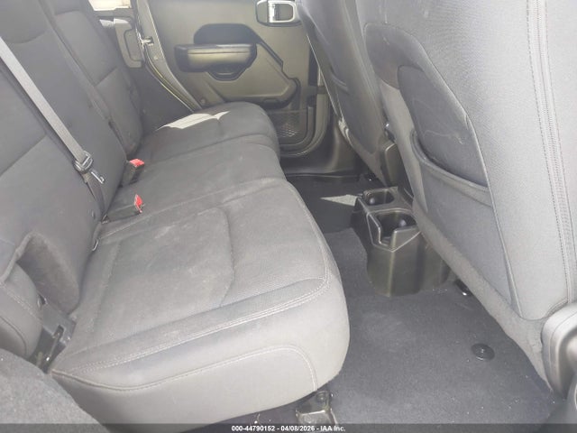Продажа на аукционе авто 2018 Jeep Wrangler Unlimited Sport S 4x4, vin: 1C4HJXDN6JW253353, номер лота: 44790152
