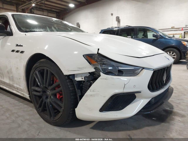 Продаж на аукціоні авто 2023 Maserati Ghibli Modena Q4, vin: ZAM57YTM0PX411507, номер лоту: 44790153