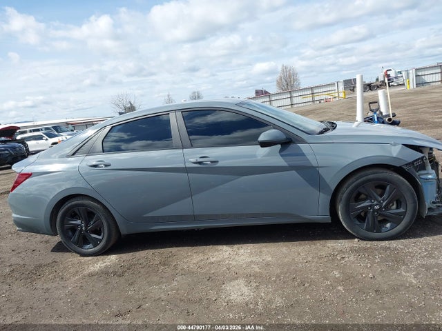 Продаж на аукціоні авто 2022 Hyundai Elantra Preferred Ivt, vin: KMHLM4AG7NU326619, номер лоту: 44790177