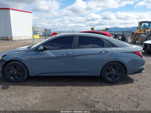 Продаж на аукціоні авто 2022 Hyundai Elantra Preferred Ivt, vin: KMHLM4AG7NU326619, номер лоту: 44790177