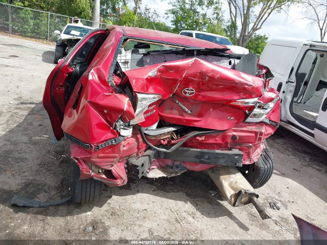 2017 TOYOTA COROLLA 5YFBURHE4HP687566 Photo 5