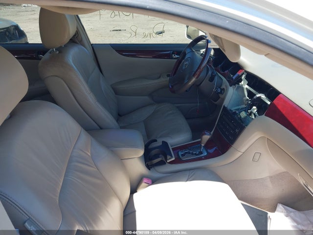 2004 LEXUS ES 330 JTHBA30G445023860 Photo 4