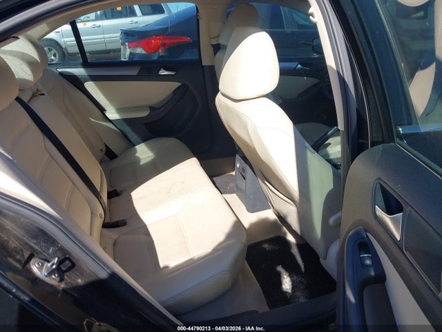 Aukcja sprzedaży 2013 Volkswagen Jetta 2.0l Tdi, vin: 3VWLL7AJ9DM374692, numer aukcji: 44790213