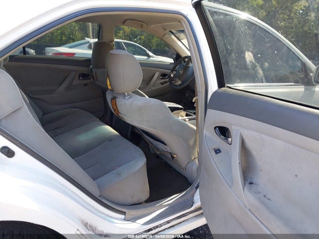 Продаж на аукціоні авто 2011 Toyota Camry Le, vin: 4T1BF3EK2BU772767, номер лоту: 44790215