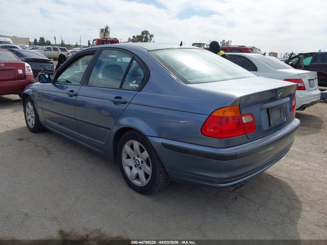 Продаж на аукціоні авто 2000 Bmw 323i, vin: WBAAM3331YFP65272, номер лоту: 44790225