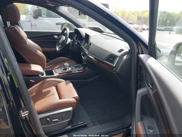 2018 Audi Q5 2.0t Premium/2.0t Tech Premium მანქანა იყიდება აუქციონზე, vin: WA1BNAFY9J2177725, აუქციონის ნომერი: 44790246