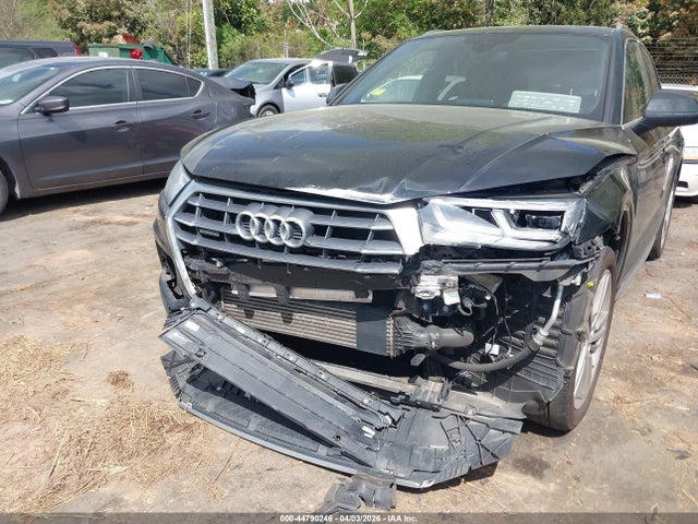 2018 Audi Q5 2.0t Premium/2.0t Tech Premium მანქანა იყიდება აუქციონზე, vin: WA1BNAFY9J2177725, აუქციონის ნომერი: 44790246