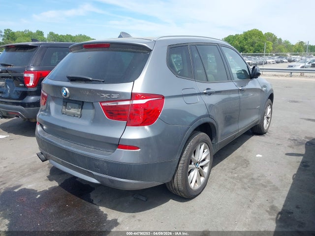 2013 BMW X3 5UXWX9C59D0A10275 Photo 3