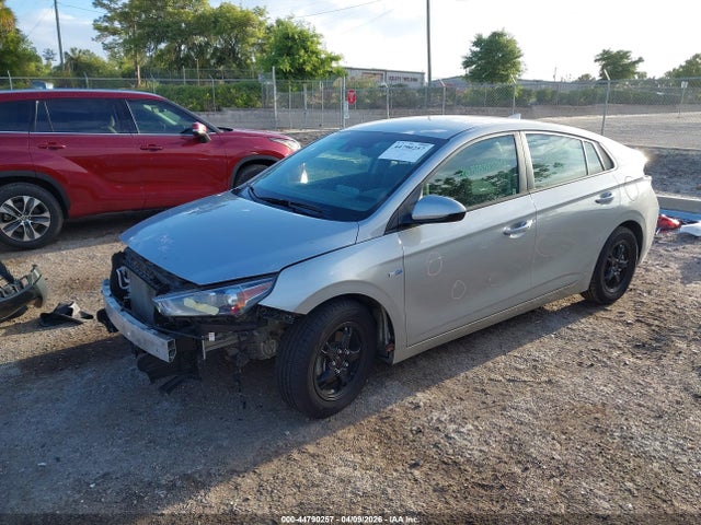 Продажа на аукционе авто 2020 Hyundai Ioniq Hybrid Blue, vin: KMHC65LC5LU231242, номер лота: 44790257