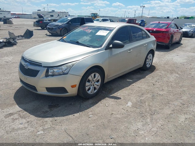 Aukcja sprzedaży 2014 Chevrolet Cruze Ls Auto, vin: 1G1PA5SHXE7326388, numer aukcji: 44790264