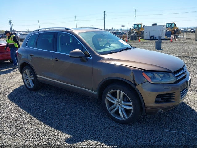2013 VOLKSWAGEN TOUAREG WVGEP9BP9DD003960