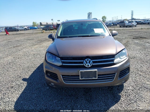 44790287 :رقم المزاد ، WVGEP9BP9DD003960 vin ، 2013 Volkswagen Touareg Tdi Executive مزاد بيع