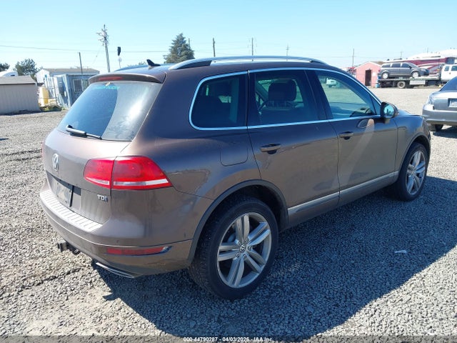 2013 VOLKSWAGEN TOUAREG WVGEP9BP9DD003960 Photo 3
