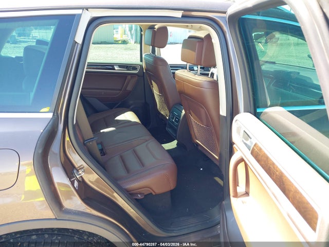 2013 VOLKSWAGEN TOUAREG WVGEP9BP9DD003960 Photo 7