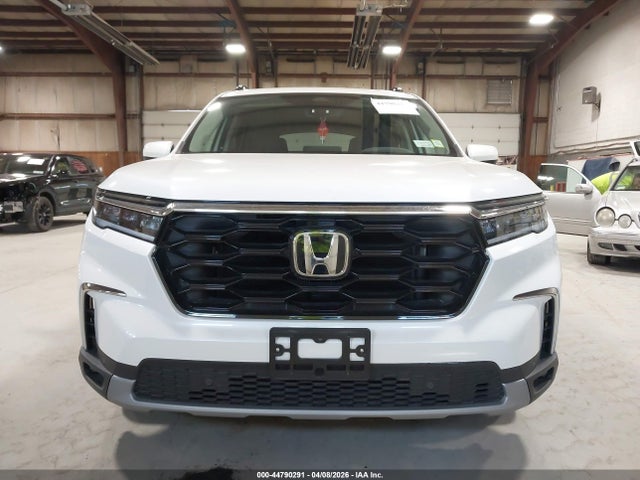 Продаж на аукціоні авто 2025 Honda Pilot Touring, vin: 5FNYG1H75SB189805, номер лоту: 44790291