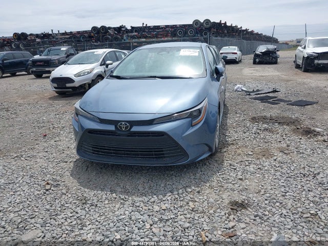 5YFB4MDE9PP044332 Toyota COROLLA LE