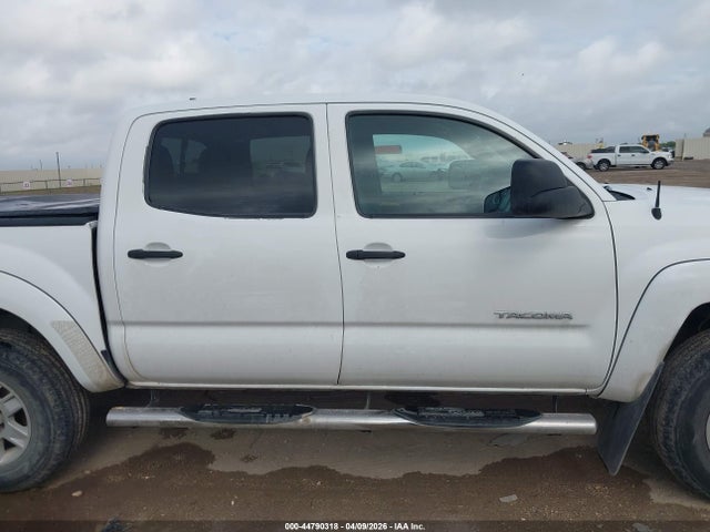 3TMJU4GN5EM172126 Toyota Tacoma Prerunner V6