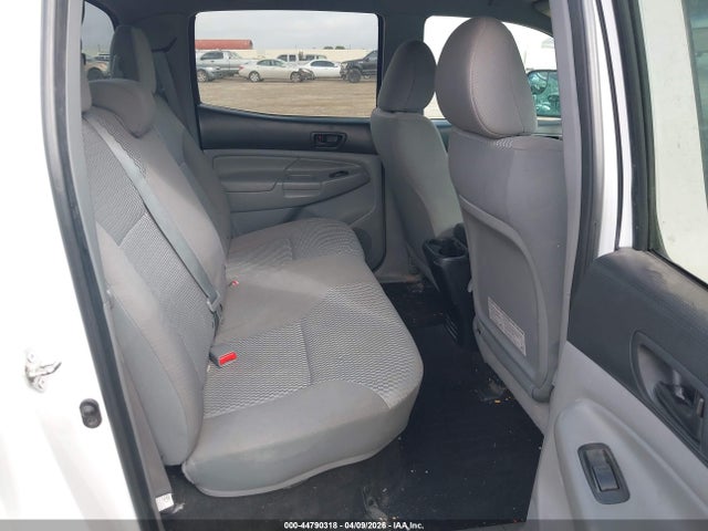 3TMJU4GN5EM172126 Toyota Tacoma Prerunner V6