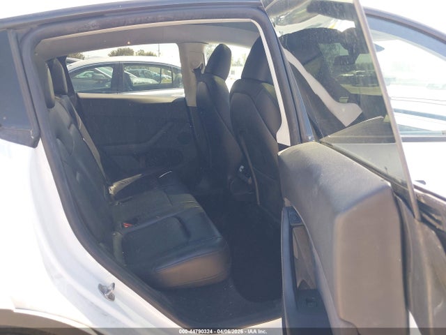 Продаж на аукціоні авто 2023 Tesla Model Y Awd/long Range Dual Motor All-wheel Drive, vin: 7SAYGDEE0PA182692, номер лоту: 44790324