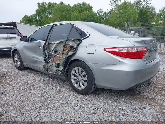 4T1BF1FK1GU571114 Toyota CAMRY LE