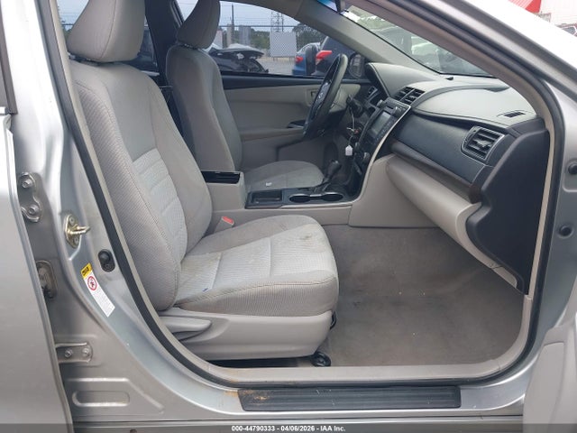 4T1BF1FK1GU571114 Toyota CAMRY LE