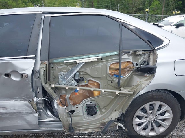 4T1BF1FK1GU571114 Toyota CAMRY LE