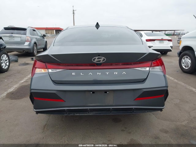 44790339 :رقم المزاد ، KMHLM4DG7RU841721 vin ، 2024 Hyundai Elantra Sel مزاد بيع