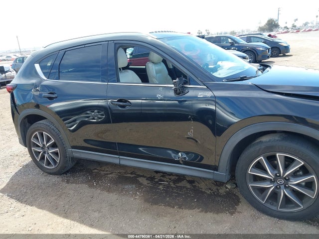 Продаж на аукціоні авто 2018 Mazda Cx-5 Grand Touring, vin: JM3KFADM9J0339665, номер лоту: 44790361