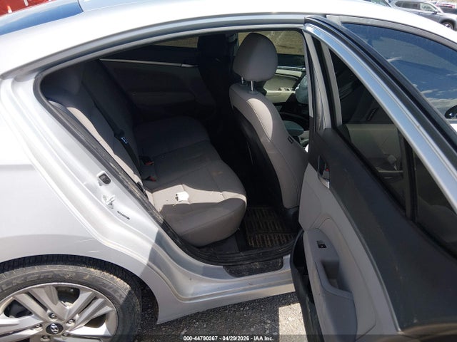 2020 Hyundai Elantra Sel მანქანა იყიდება აუქციონზე, vin: 5NPD84LF7LH513402, აუქციონის ნომერი: 44790367