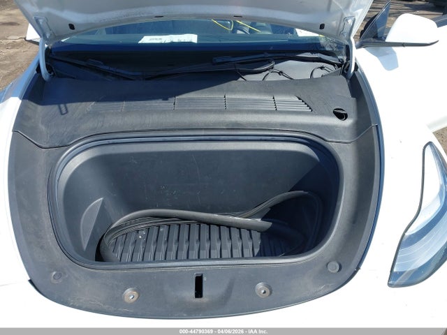 Aukcja sprzedaży 2022 Tesla Model Y Long Range Dual Motor All-wheel Drive, vin: 7SAYGDEE1NA009681, numer aukcji: 44790369
