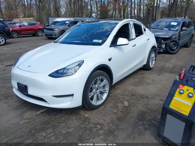 Aukcja sprzedaży 2022 Tesla Model Y Long Range Dual Motor All-wheel Drive, vin: 7SAYGDEE1NA009681, numer aukcji: 44790369
