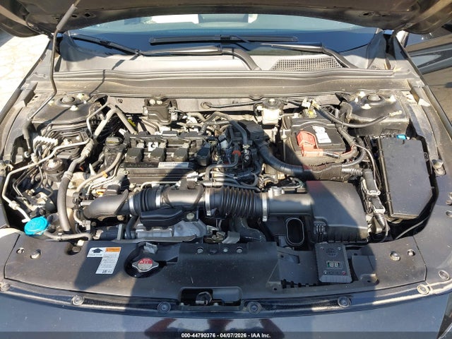 1HGCV1F17JA079880 Honda ACCORD LX