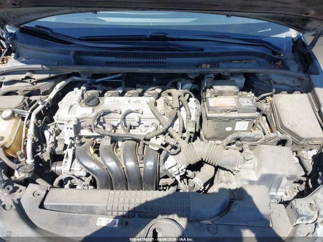JTDEPRAE4LJ039916 Toyota COROLLA LE