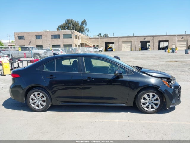 JTDEPRAE4LJ039916 Toyota COROLLA LE