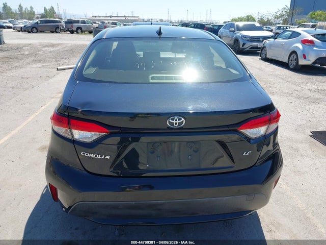 JTDEPRAE4LJ039916 Toyota COROLLA LE