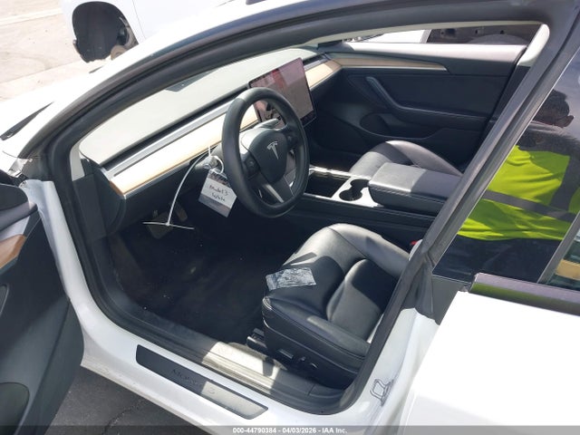 Продажа на аукционе авто 2021 Tesla Model 3 Standard Range Plus Rear-wheel Drive, vin: 5YJ3E1EA3MF985729, номер лота: 44790384