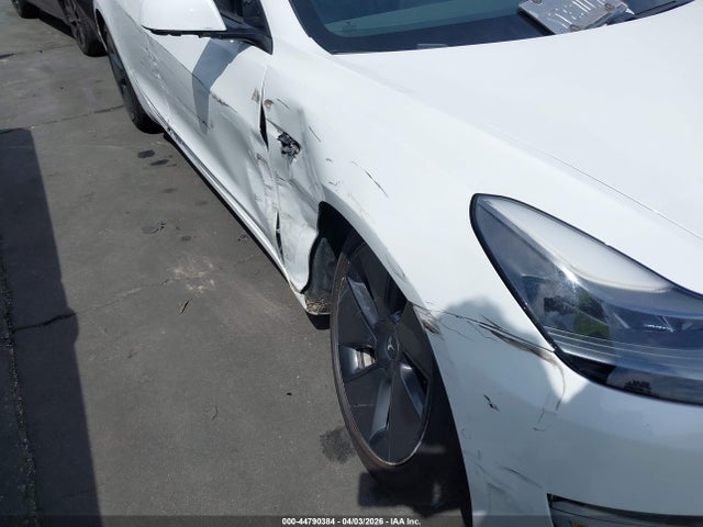 Продажа на аукционе авто 2021 Tesla Model 3 Standard Range Plus Rear-wheel Drive, vin: 5YJ3E1EA3MF985729, номер лота: 44790384