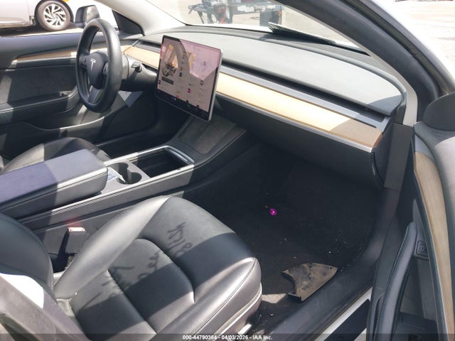 Продажа на аукционе авто 2021 Tesla Model 3 Standard Range Plus Rear-wheel Drive, vin: 5YJ3E1EA3MF985729, номер лота: 44790384